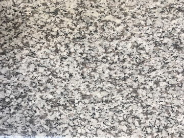 صفحات گرانیتی گرانیتی جدید G439 گرانیت خاکستری / صفحات جلا داده شده اندازه سفارشی